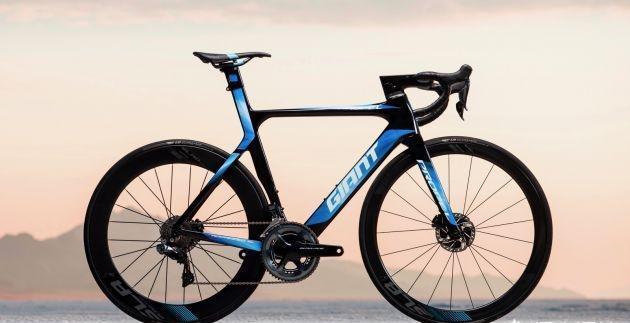 公路自行车品牌怎么选？不了解这三大派系，可别说自己是车迷